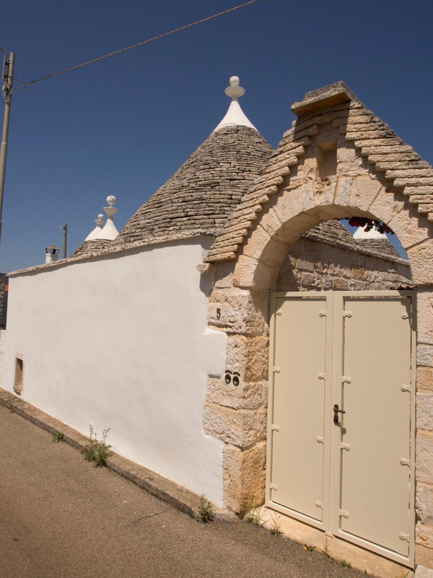 Вілла Trullo Monte Olimpo 5 Альберобелло Екстер'єр фото